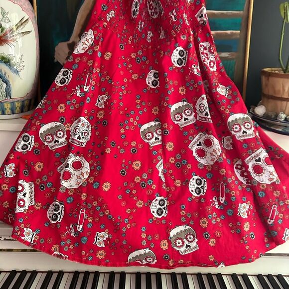 Vibrant Red Skull Pattern Mini Dress L - Picture 12 of 16
